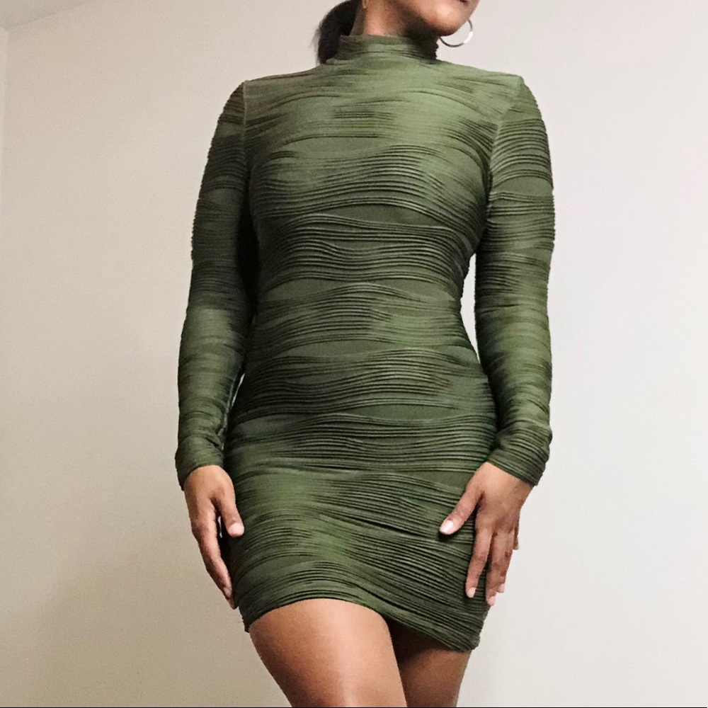 FASHION NOVA Body con Mini Dress